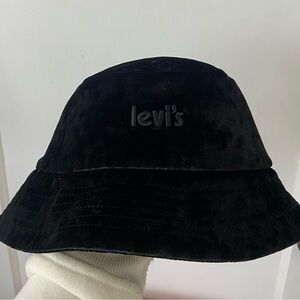 Levi's Black Bucket Hat